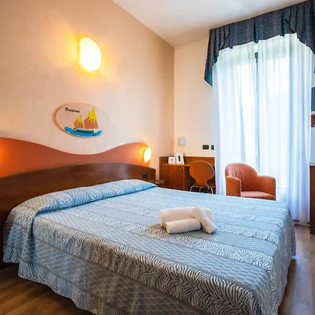 Miramare Hotel Ristorante Convegni Aperto Tutto L'Anno-3